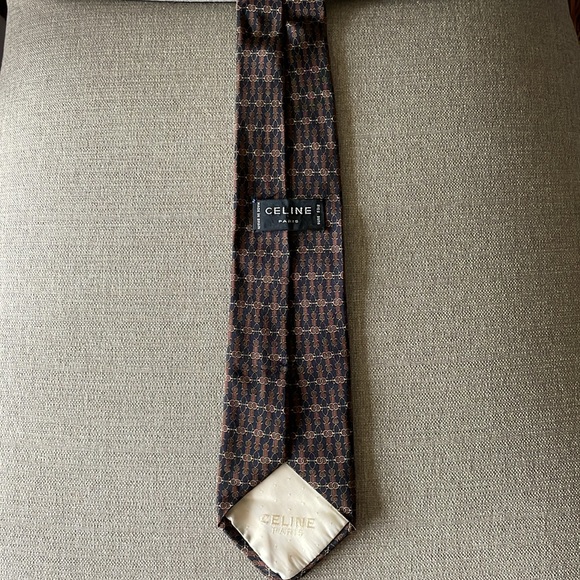 Celine | Vintage Chain Print Interlocking Multicolored Silk Tie - Picture 9 of 16